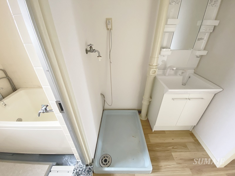 メゾン礒部の洗面所|洗濯機置き場☆