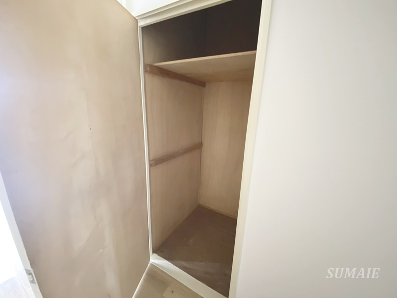 メゾン礒部の収納|廊下の収納☆