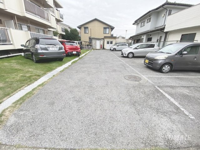 メゾン礒部の駐車場|駐車場☆