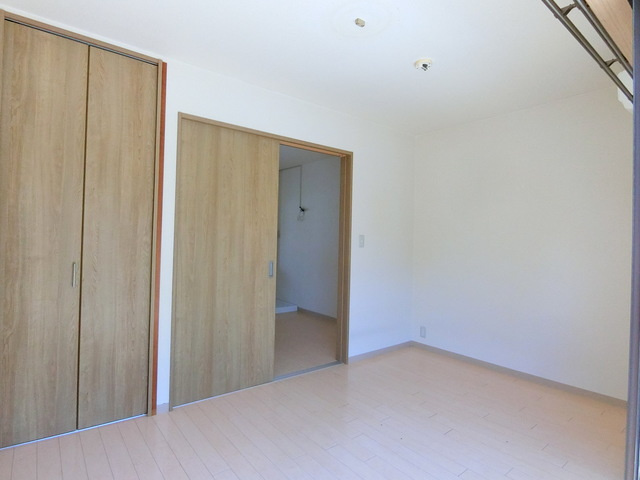 シティハイム　パルメの洋室