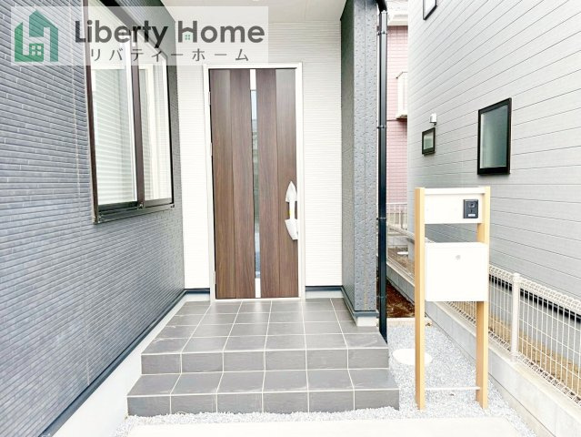 古河市下辺見第6　新築戸建　4号棟のエントランス
