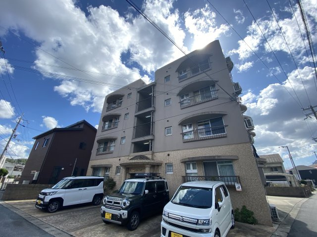 姫路市御立中５丁目の賃貸マンションの外観