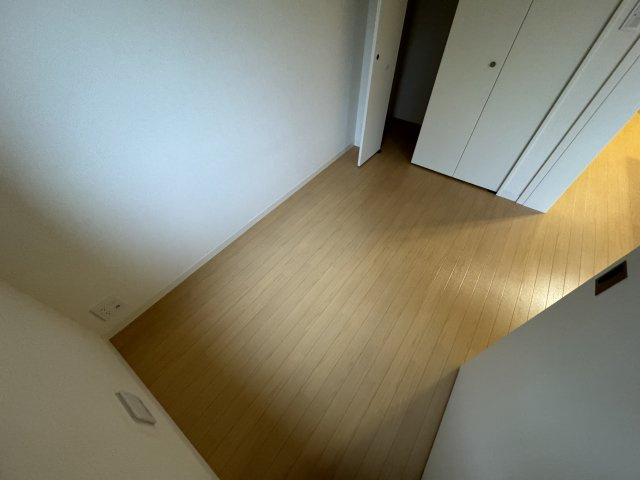 【寝室】バルコティラール