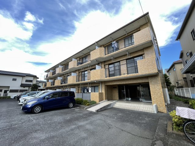 センターヴィレッジコートの外観