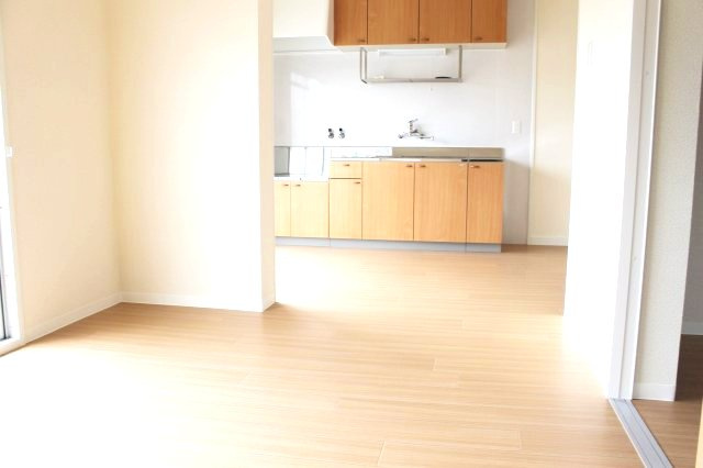 【居間・リビング】 | コーポニュー吹上