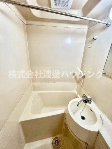 ベストレジデンス江坂A棟の浴室
