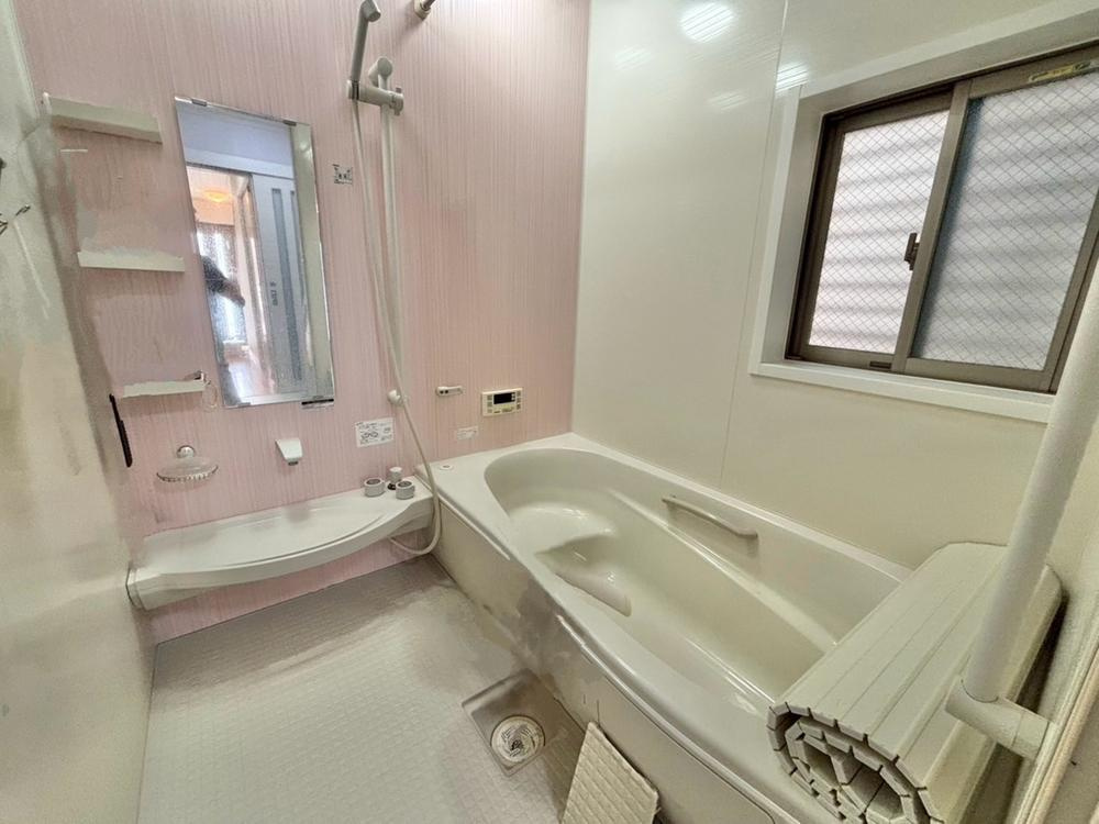 【中古戸建】長岡京市勝竜寺「長岡京駅」3LDKの浴室