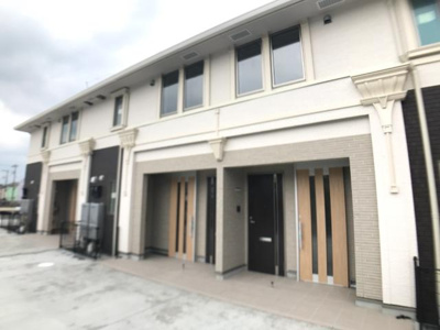 【エントランス】 | サンハイツ楓 | 外観写真（昼）