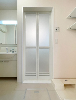 【洗面所】 | Erbenheim(エルベンハイム)　Ⅱ | 別棟別部屋写真