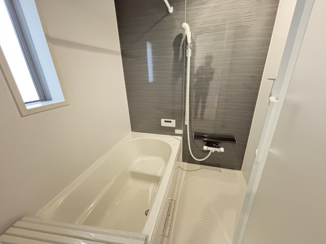 知立市新林町茶野42番15『仲介手数料無料』新築戸建ての浴室