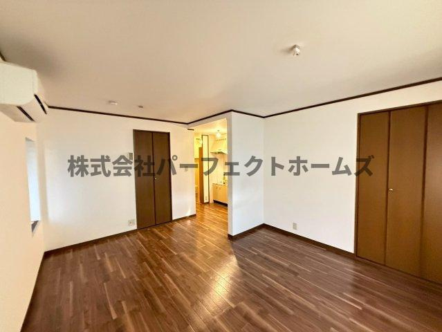 宮之下マンションの洋室|ゆったりした洋室です