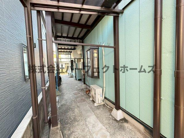 宮之下マンションのバルコニー|暖かな日差しのふりそそぐバルコニー