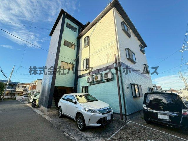 宮之下マンションの駐車場|駐車場完備です