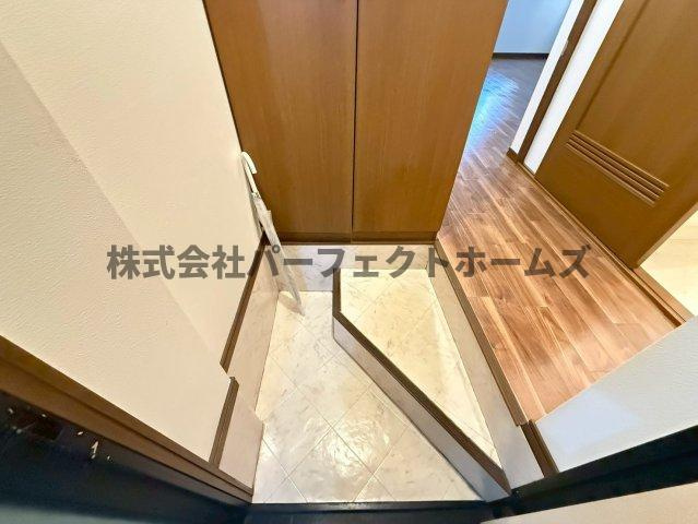 宮之下マンションの玄関|明るい玄関です