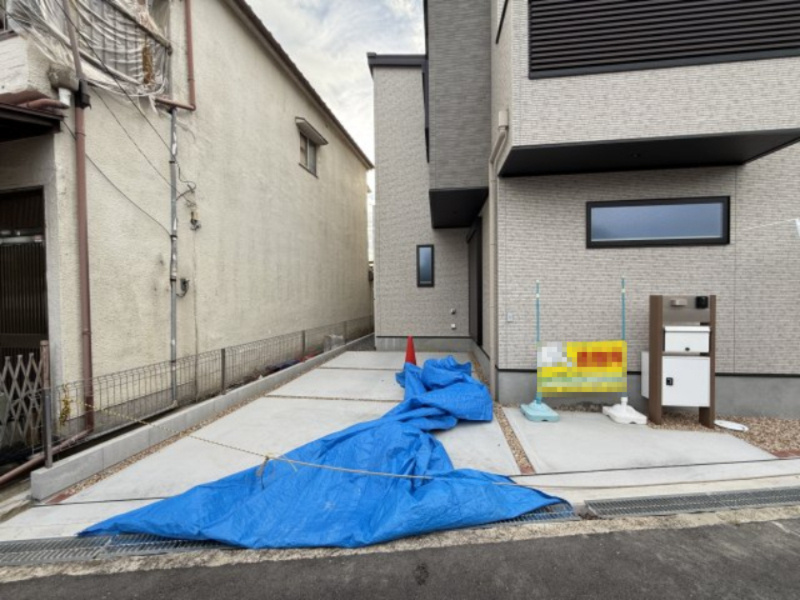 堺市東区草尾新築一戸建　全1棟の駐車場