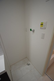 【ランドリースペース】 | 【仲介手数料無料！！】稲城市平尾2丁目　新築戸建て（全13棟）2号棟　5280万円