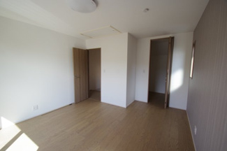 【寝室】 | 【仲介手数料無料！！】稲城市平尾2丁目　新築戸建て（全13棟）2号棟　5280万円