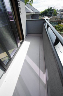 【バルコニー】 | 【仲介手数料無料！！】稲城市平尾2丁目　新築戸建て（全13棟）2号棟　5280万円