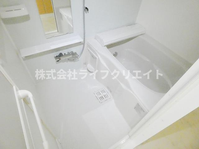 ハイムマルセン日野の浴室