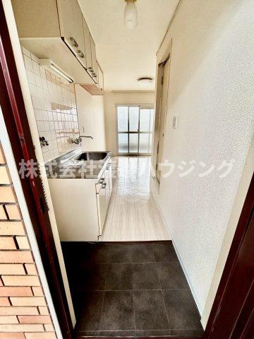 ベストレジデンス江坂IIの玄関