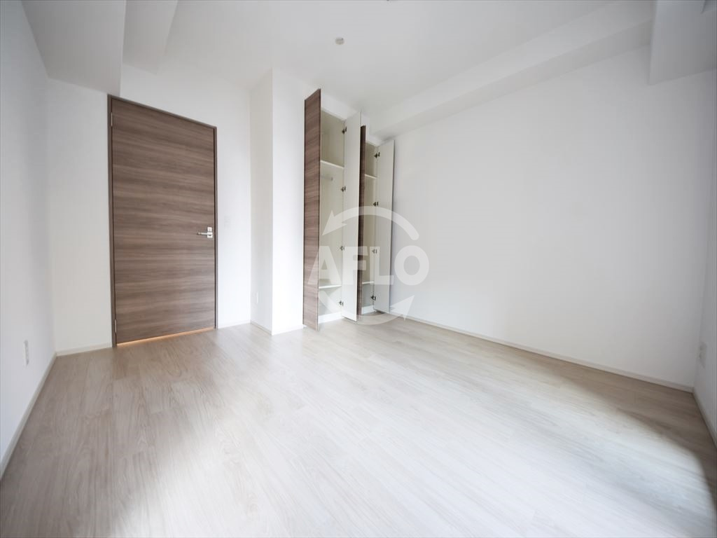 ローレルタワー心斎橋の寝室|ローレルタワー心斎橋　開放的なお部屋