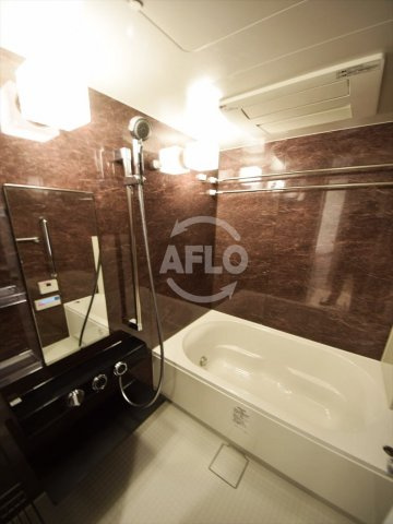 ローレルタワー心斎橋の浴室|ローレルタワー心斎橋　大型バスルーム