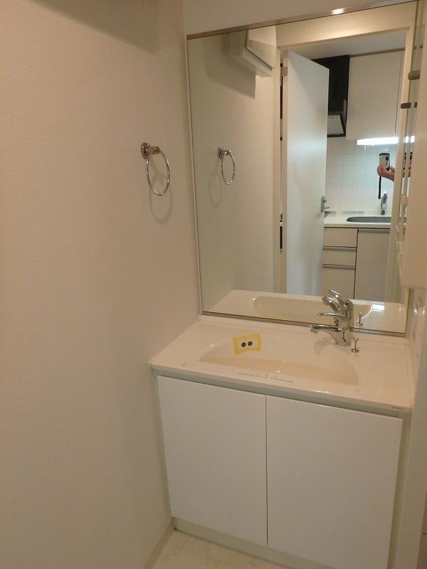 レガーロ御茶ノ水Ⅰの洗面所|　※別室参考写真です。