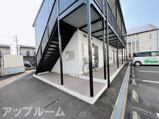 サン・Friendsエルの駐車場
