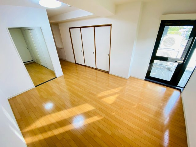 【居間・リビング】