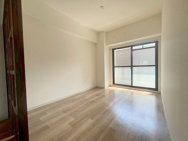 みつもとARRAYの洋室