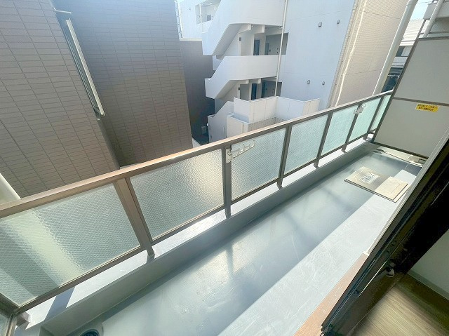 みつもとARRAYのバルコニー