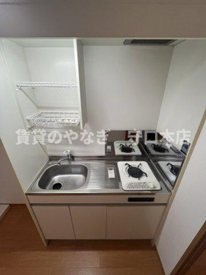 【キッチン】 | アヴェーレ太子橋 | 8帖以上の広さは魅力ですよ。