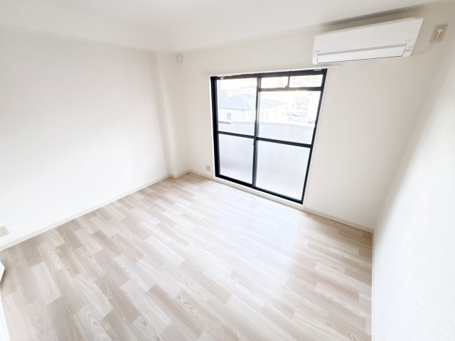 ピュアハイツの居間・リビング