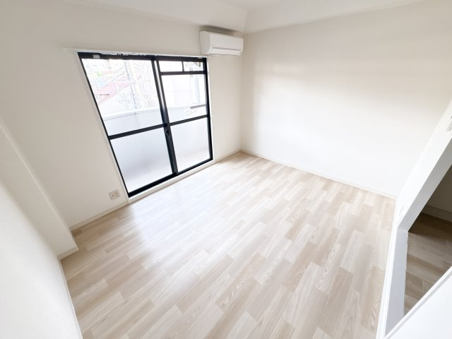 ピュアハイツの居間・リビング