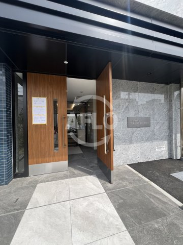 プレサンス野江内代ペルティエ　内代小学校区のエントランス|プレサンス野江内代ペルティエ　エントランス