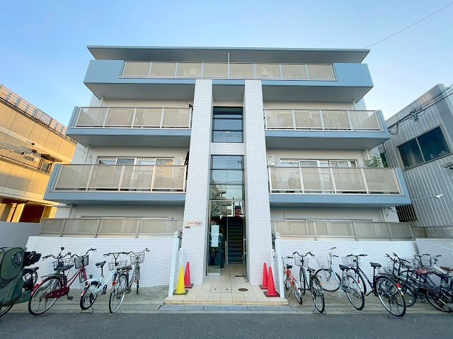 シティフラットの外観