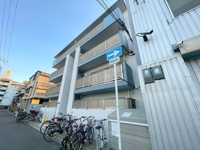 シティフラットの外観