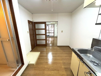 パルデンス泉中央のその他