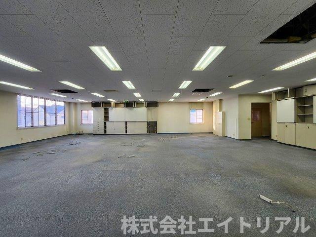 安城市三河安城町2丁目　貸事務所・倉庫の内装|2階　室内