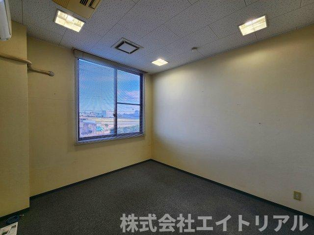 安城市三河安城町2丁目　貸事務所・倉庫の内装