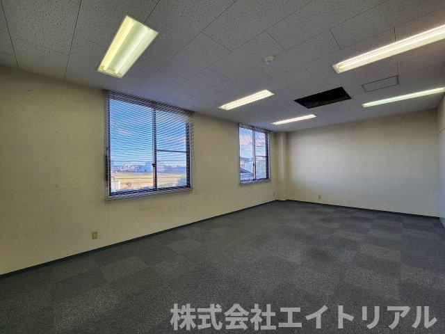安城市三河安城町2丁目　貸事務所・倉庫の内装