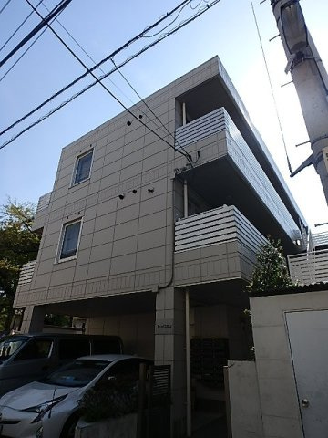 アービス白山の外観