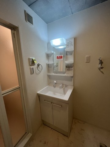 セレス巣鴨の独立洗面台