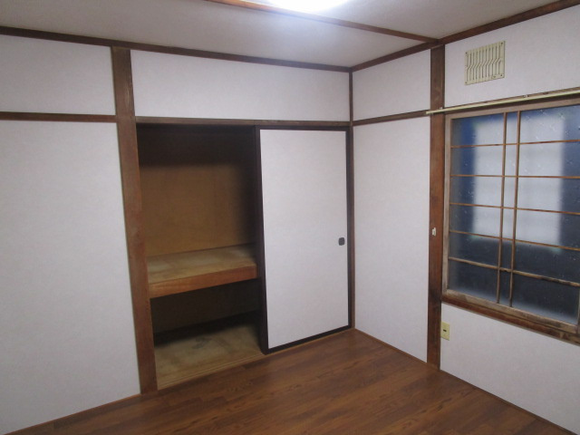 新柏林マンションの洋室