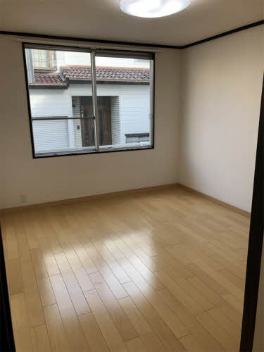 タウニー塩田町の内装