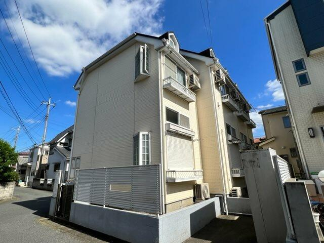 草加市金明町のアパートの画像