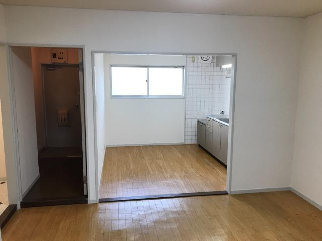 グリーンヒルズ桜の内装|ダイニング