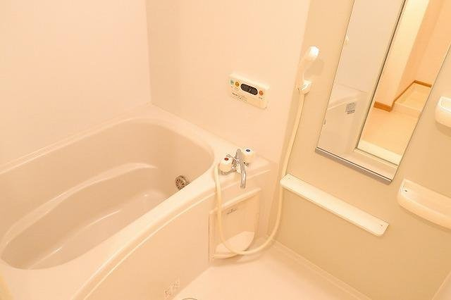 プロムナードＭ　弐番館の浴室