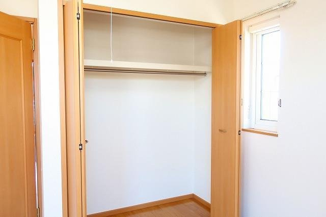 プロムナードＭ　弐番館の収納