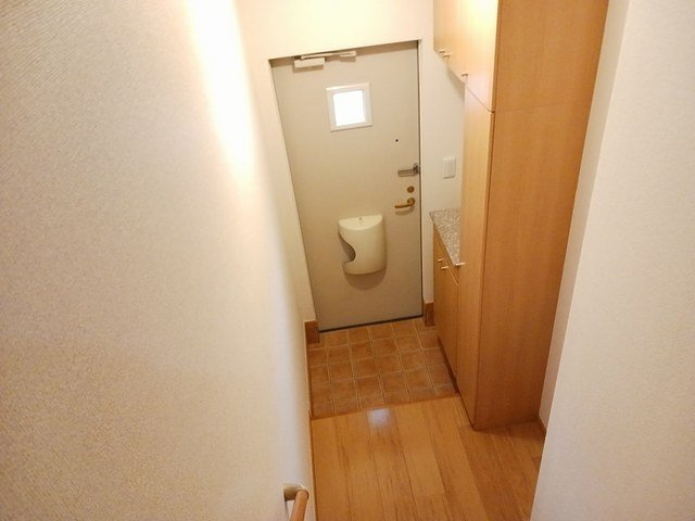 カームリーの玄関